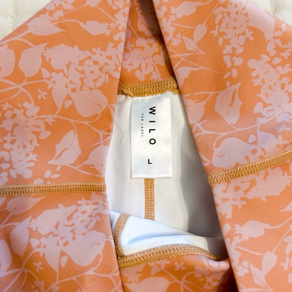 Wilo The Label 7/8 Tropical Pink/Orange Leggings, Size Large - Picture 2 of 7